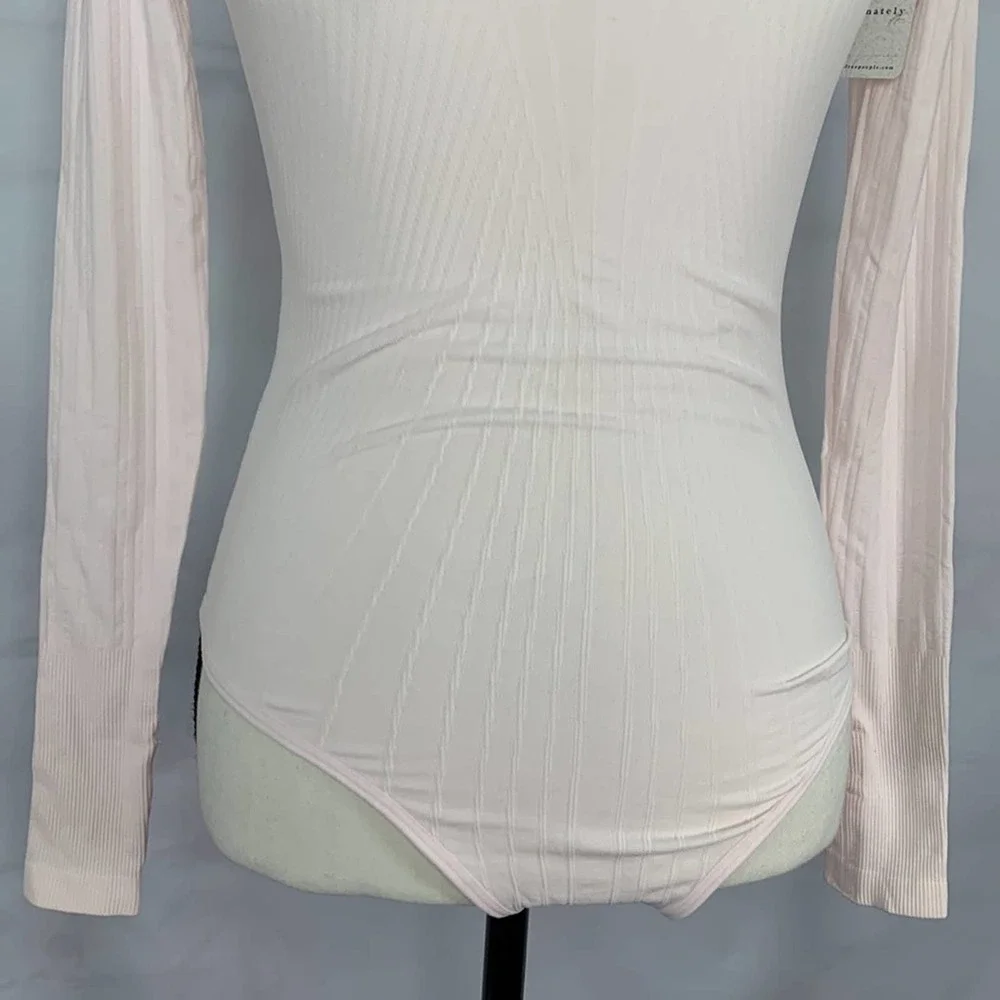 NWOT Free People Seams to me pink Long Sleeve Bodysuit - Picture 4 of 11